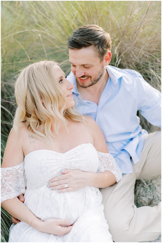 dreamy engagement maternity session